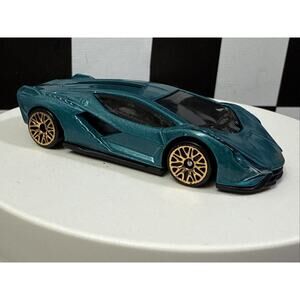 Hot Wheels Lamborghini Sian FKP37 Diecast Model 1/64